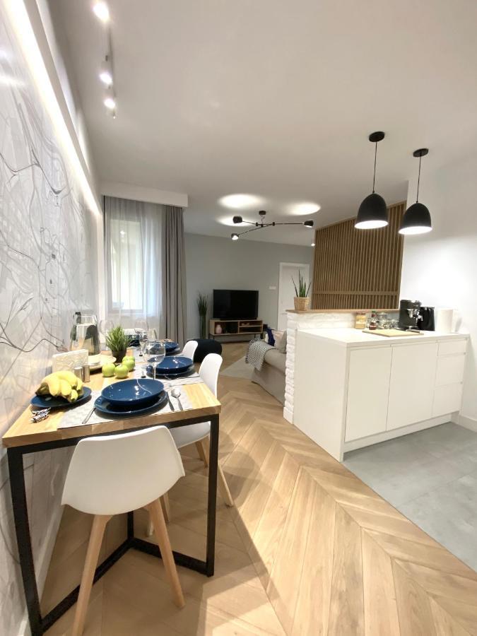 Mycherry - Old Town Apartment - Wiezienna 21C Wrocław Zewnętrze zdjęcie