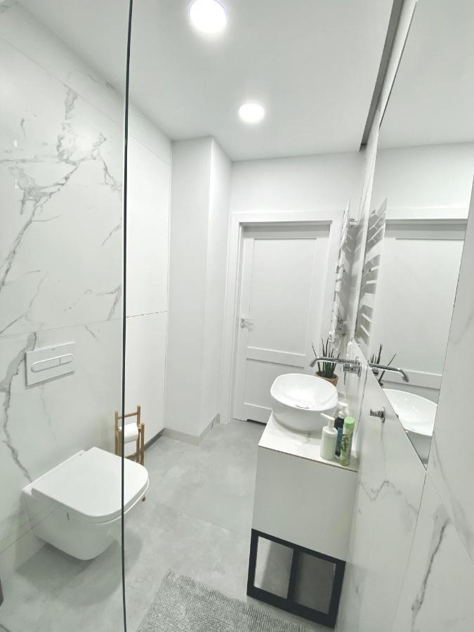 Mycherry - Old Town Apartment - Wiezienna 21C Wrocław Zewnętrze zdjęcie